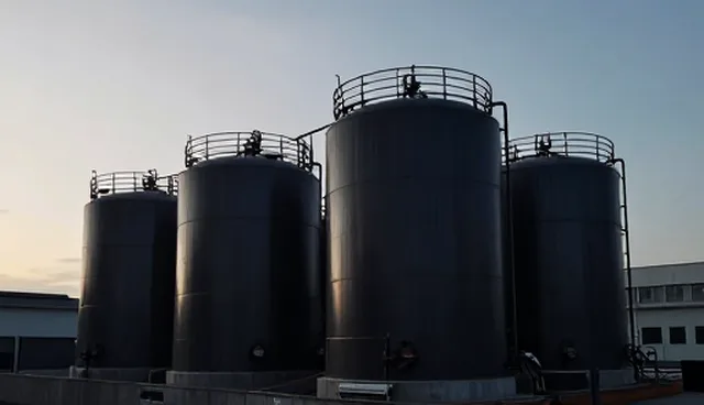 防腐储罐选型关注点及安装调试建议